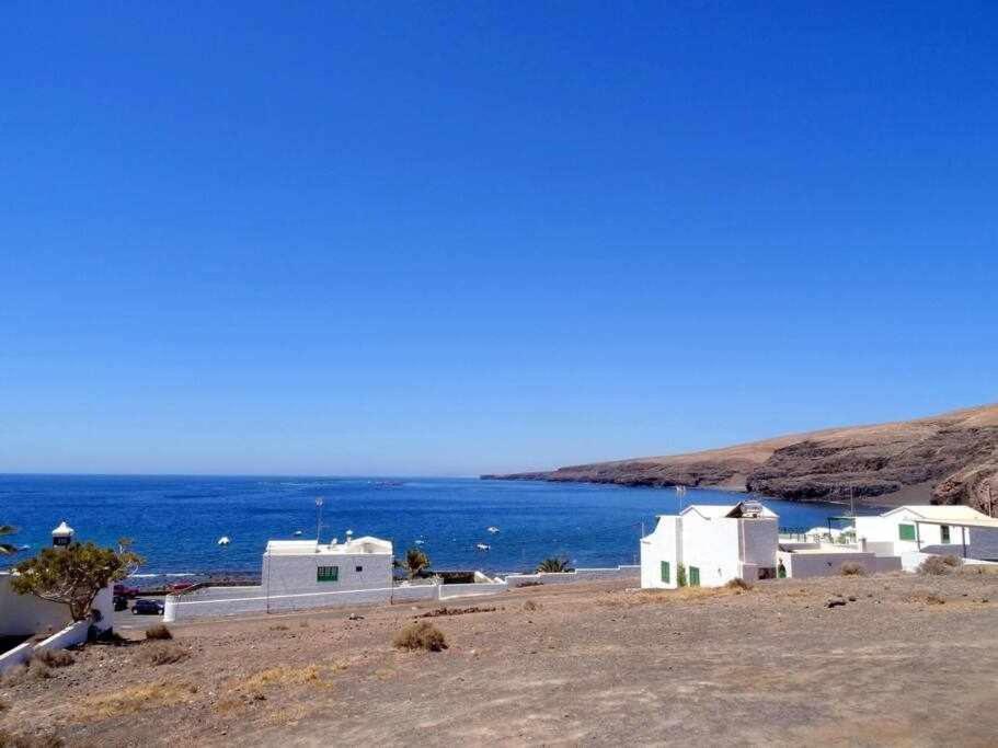 Casa Descanso Con Jacuzzi En Playa Quemada Villa Luaran gambar