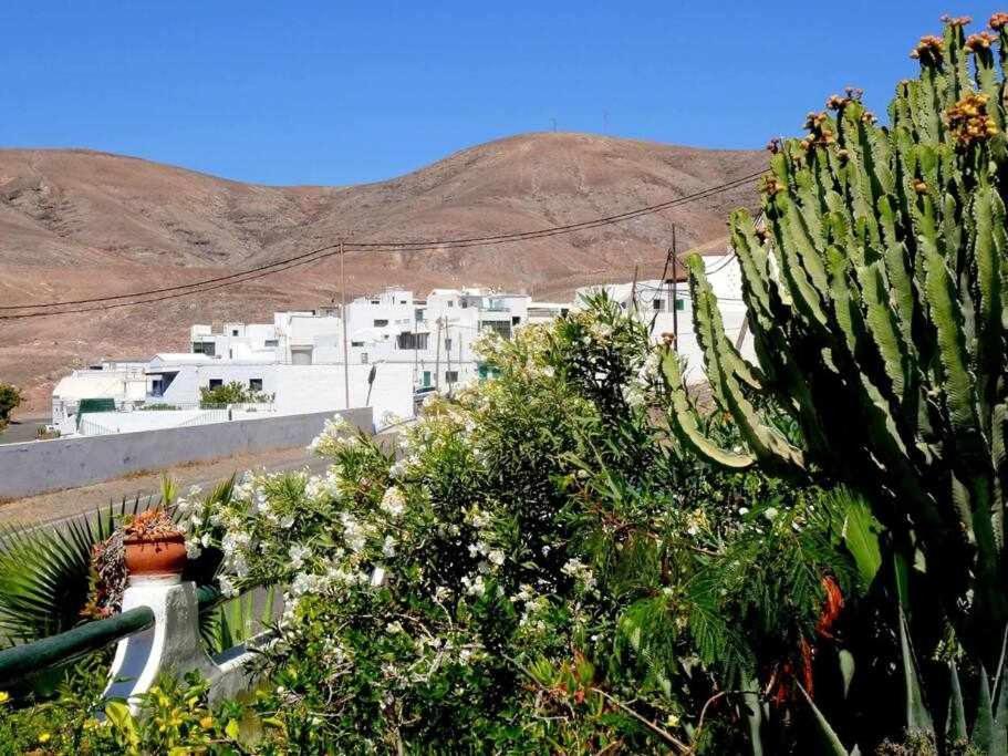 Casa Descanso Con Jacuzzi En Playa Quemada Villa Luaran gambar